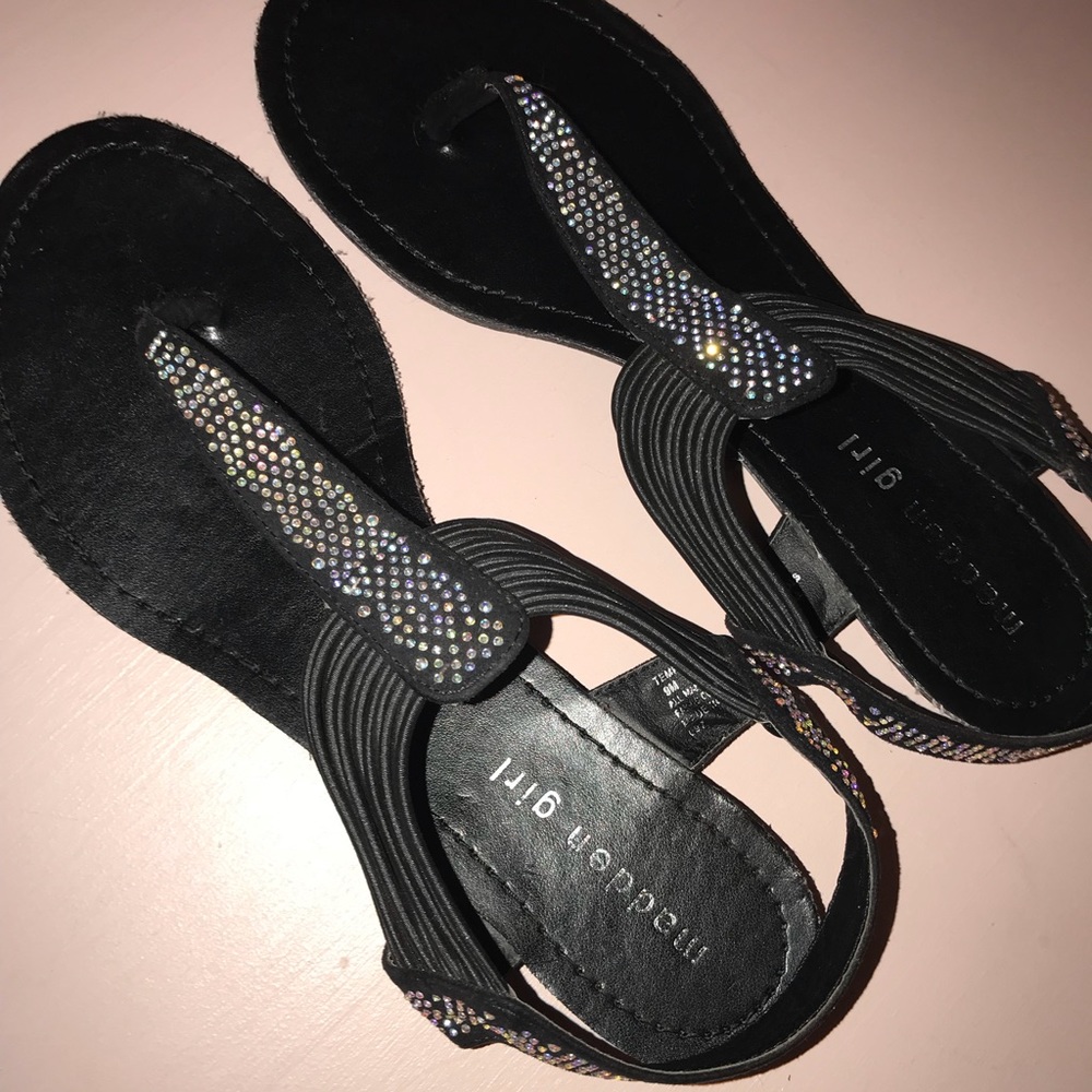 Sandals - Picture 2 of 5